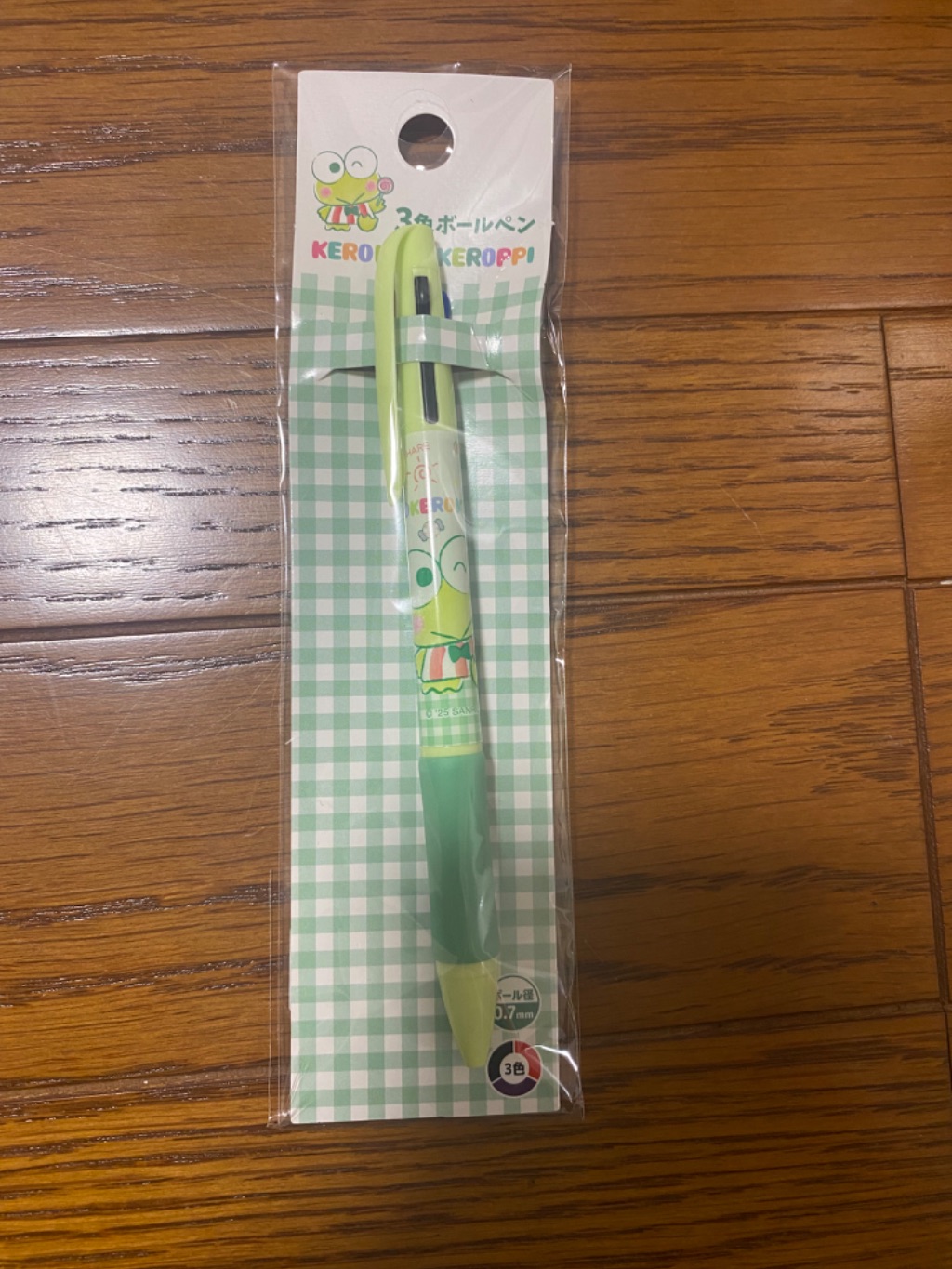 レア けろけろけろっぴ 3色ボールペン サンリオ けろけろけろっぴ 3色ボールペン タイム - メルカリ