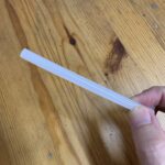 ダイソー グルースティック（乳白色） 自宅での作品制作のため購入