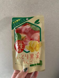 しっとり果実りんご ダイソー レビュー 1枚目