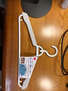 季節終わりのセーターをかけるのに最適