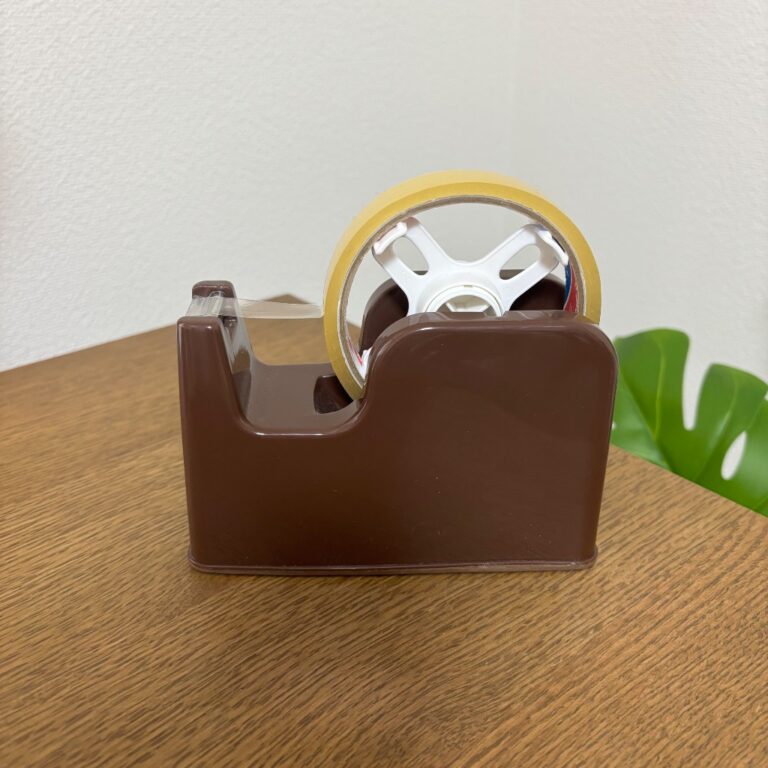 テープ台の100均売り場・口コミ写真
