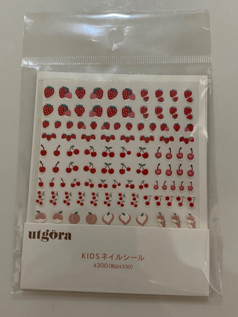 KIDSネイルシール 3COINS（スリコ） 女の子は絶対喜ぶ子供用ネイル！