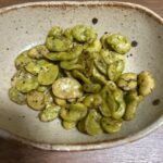 そら豆スナック マメメ ダイソー 黒胡椒がおつまみにぴったり