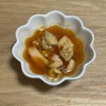 やみつき鶏肉のごま油アヒージョ ダイソー 唐辛子が効いててお酒に合う