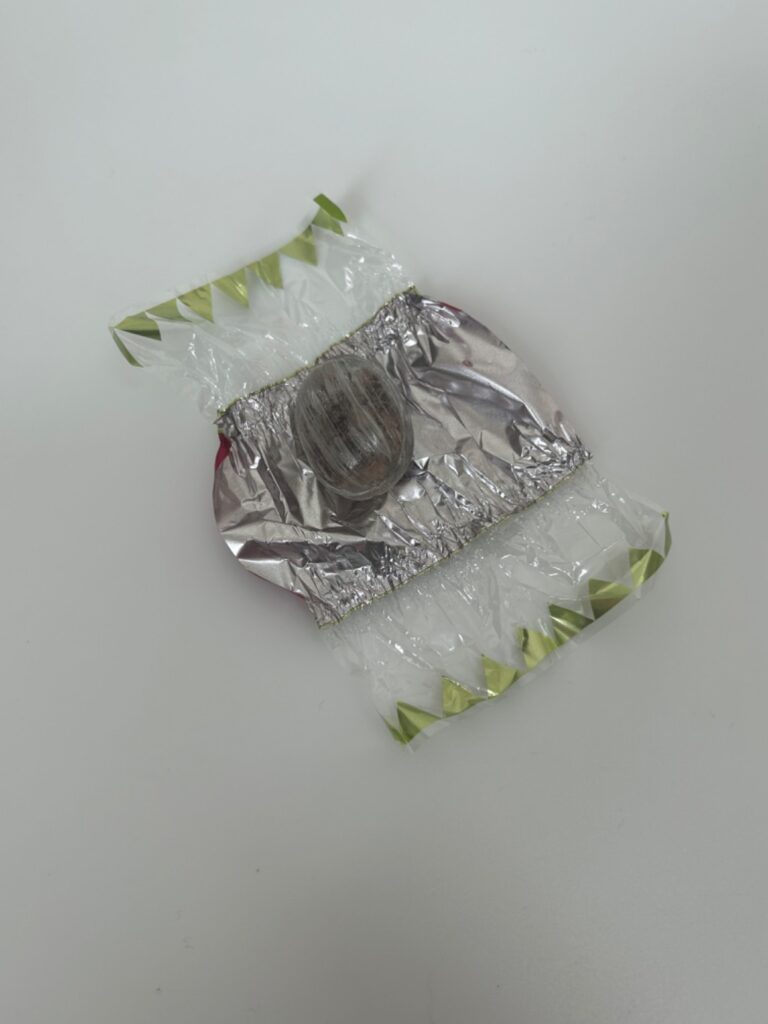 サクマ製菓 復刻版チャオ ダイソー 飴の中にチョコが入ってて美味しい！