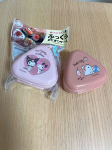ラップいらずで三角おにぎり！