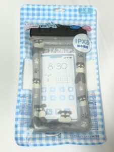 プールで使えるシュナウザーグッズ！