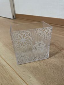 メイク用品やペン入れへ！