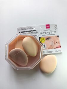 ケース付きで持ち歩きやすい