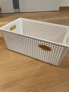 メイク品などを入れるために！