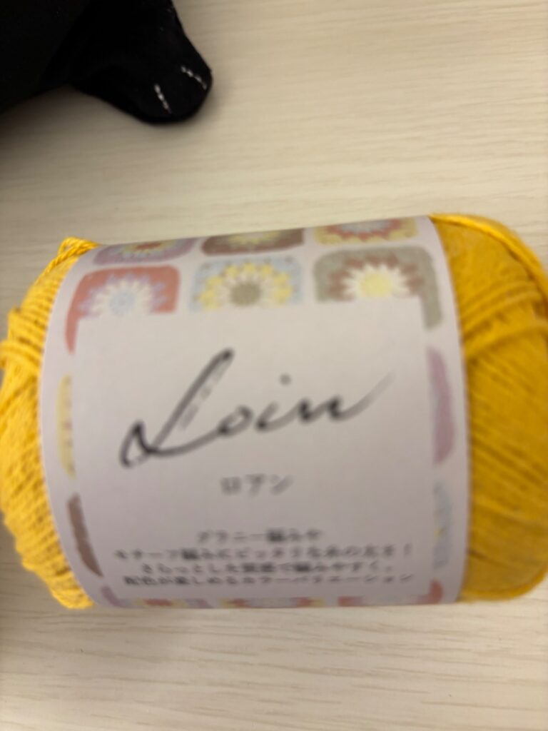 夏毛糸 セリア 100円だけど編みやすい。