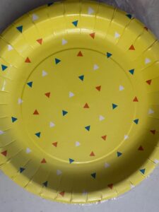 紙皿 ダイソー パーティーで使うため購入