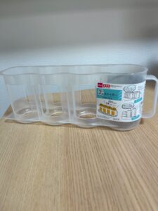 縦に置いておけるので省スペースで収納！