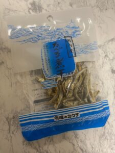 国内産の煮干しが100均で買える