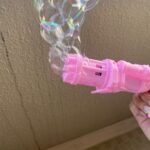 ガトリングバブルガン ダイソー ぶどうみたいなシャボン玉ができる