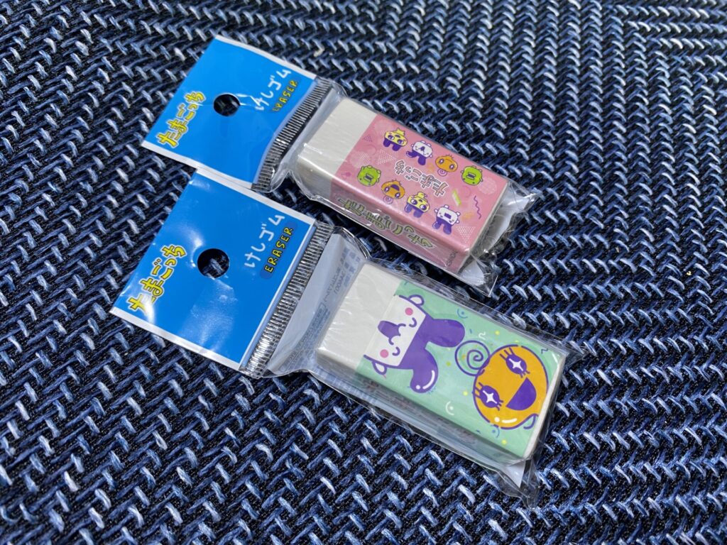 ダイソーたまごっちコラボ商品　消しゴム