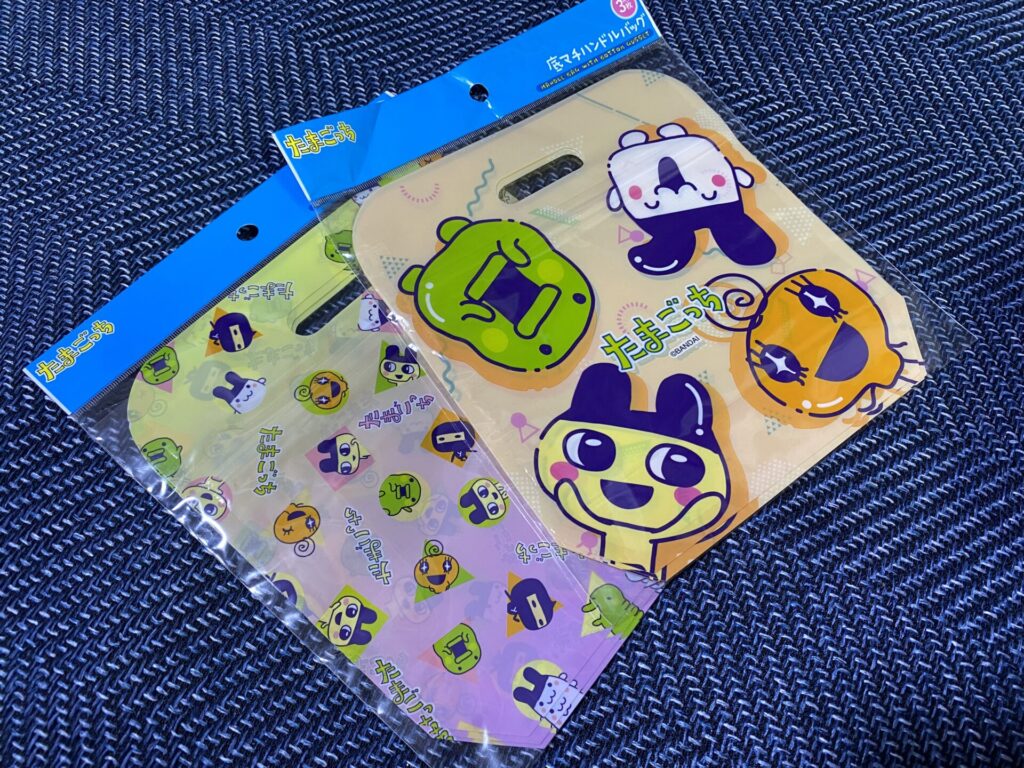 ダイソーたまごっちコラボ商品　底マチハンドルバッグ