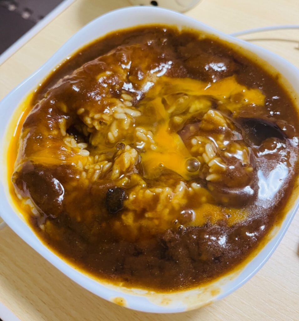 S&B あじわいカレー（中辛） ダイソー レンジでチンするだけ！