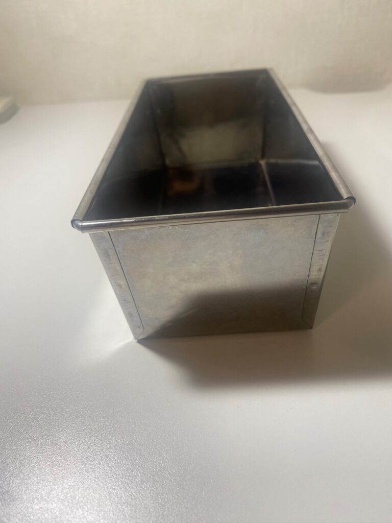 お菓子の型 セリア パウンドケーキを焼く際に使用