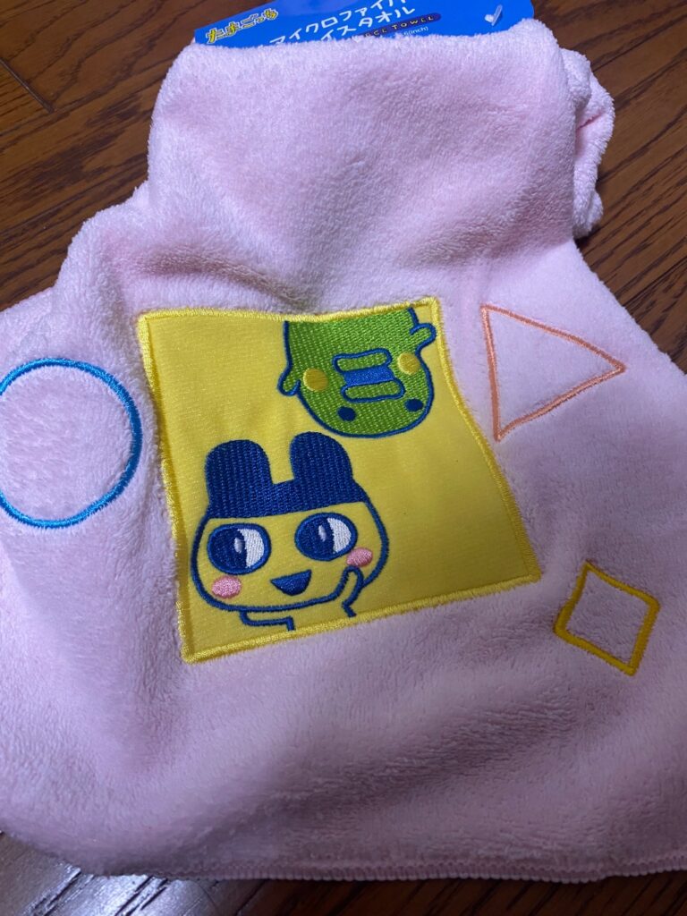 たまごっちマイクロファイバーフェイスタオル ダイソー ふわふわすぎる