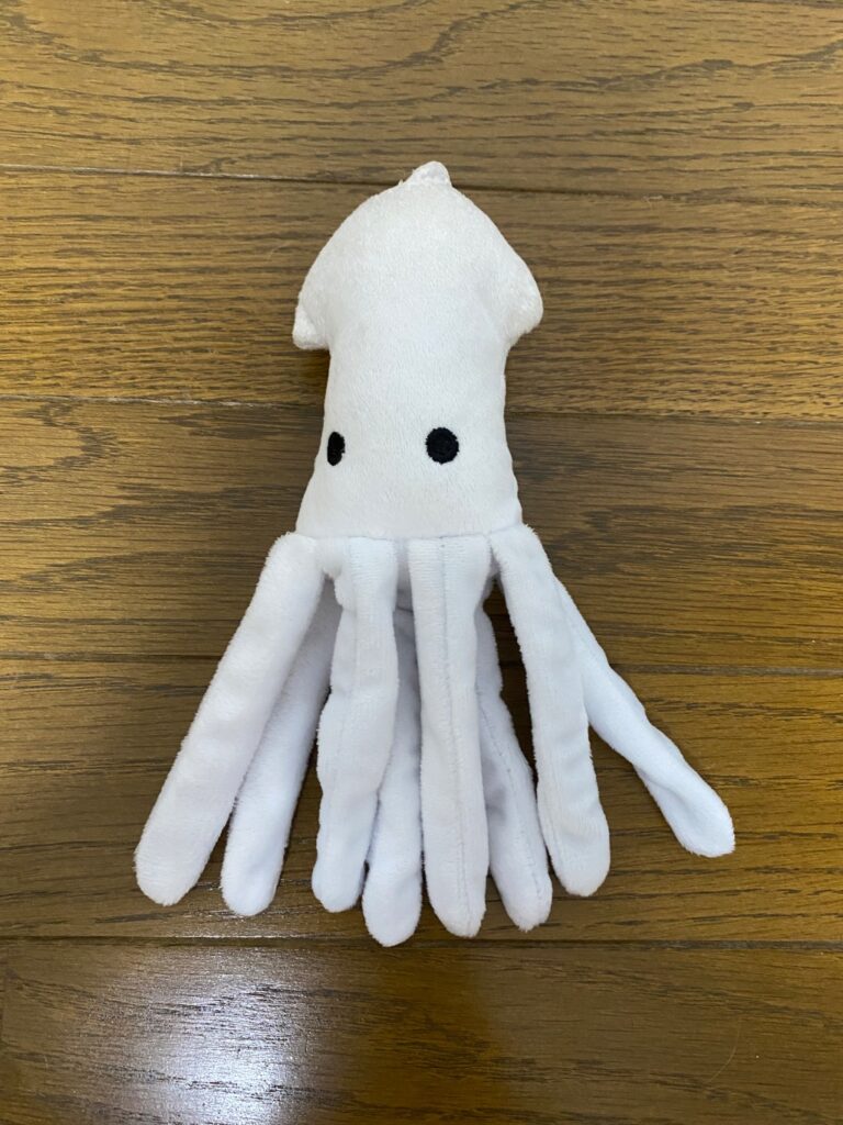 イカのおもちゃ THREEPPY（スリーピー） 犬のおもちゃとして使用