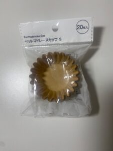 一口サイズのガトーショコラをカップで作る…