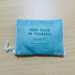 折りたたみエコバッグ ダイソー ポケット＆ファスナー付きの折りたたみエコバッグ！