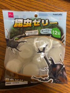 12個入り110円の昆虫ゼリー