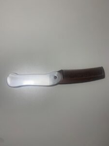髪を結ぶ際に使用
