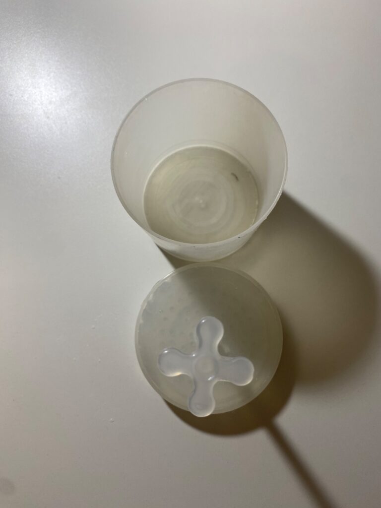 洗顔泡立て器 ダイソー 洗顔を泡立てる際に使用