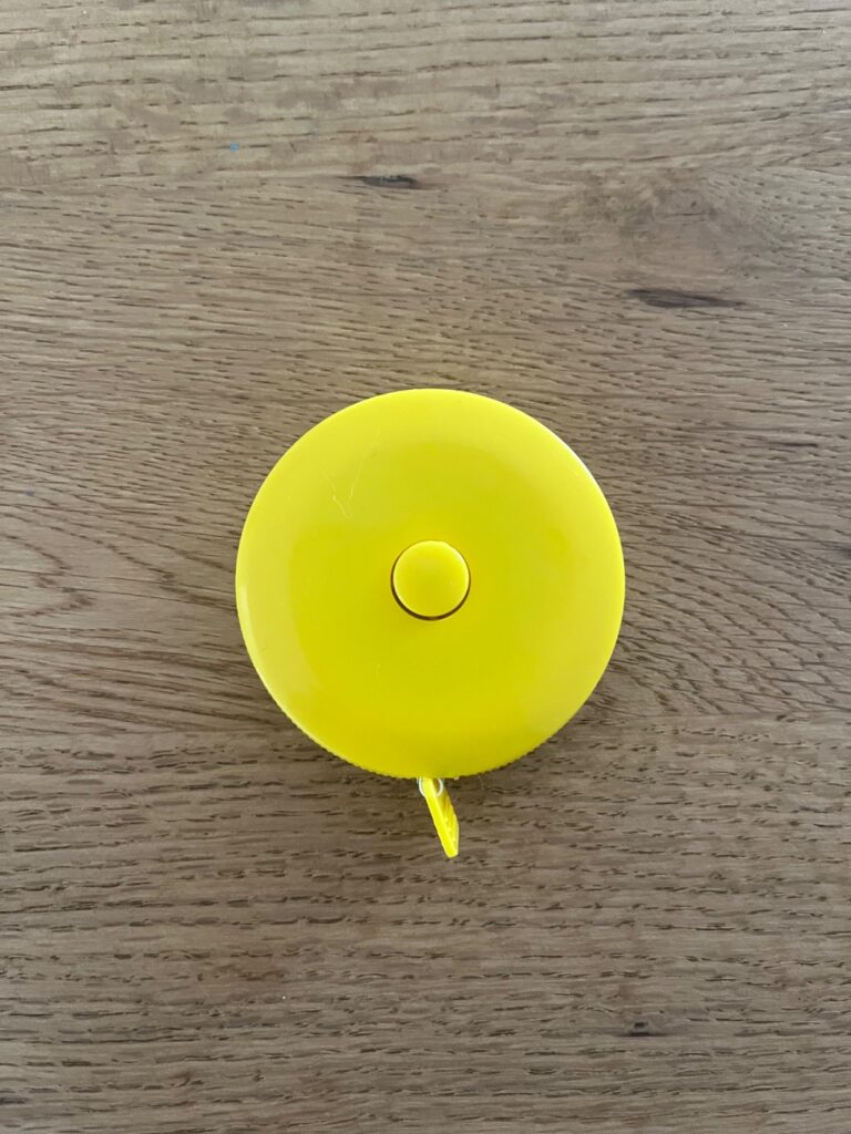 Can Do（キャンドゥ） 荷物用メジャー 荷物の3辺を連続して計算できる!