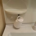 かけられる洗面コップ ワッツ 洗面用のコップ