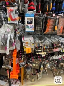 ラチェットドライバーの100均売り場写真