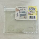 仕切りポケット付きケース Can Do（キャンドゥ） 中身を整理しやすいミニポーチ